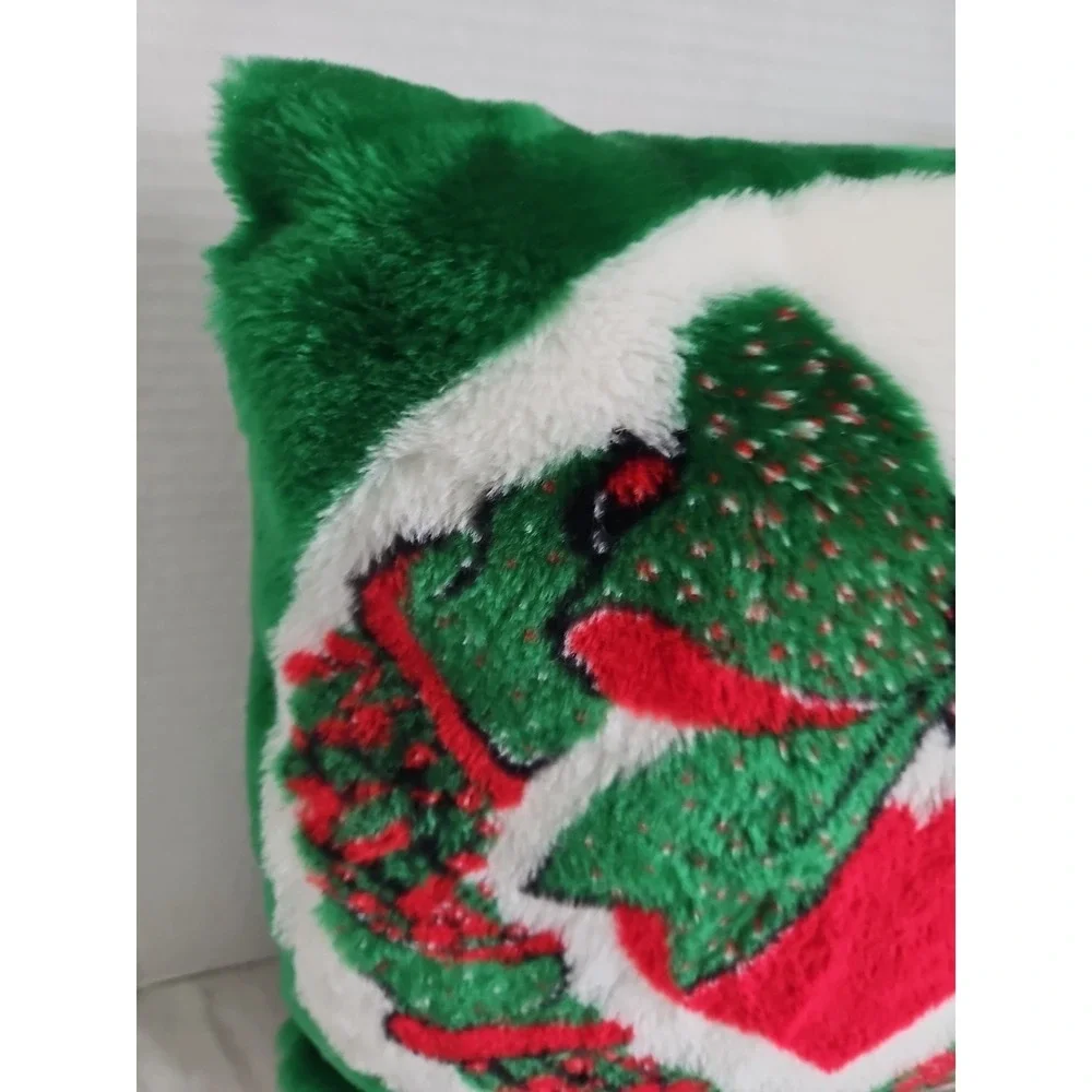 VTG Christmas Throw Pillow Double Sided Fuzzy/Shaggy/Velvety‎ Soft Tree/Wreath